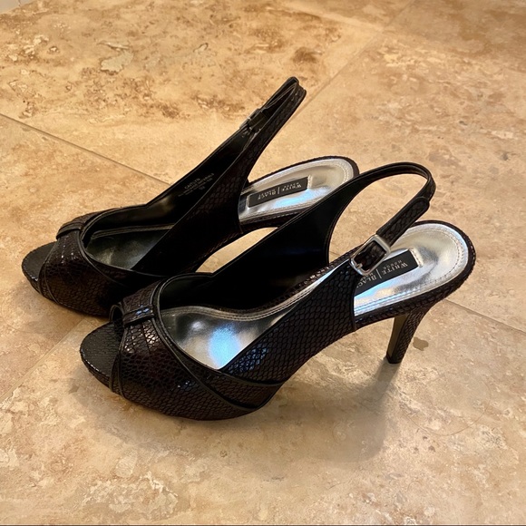 Black slingback heels in black faux snakeskin - Picture 1 of 7